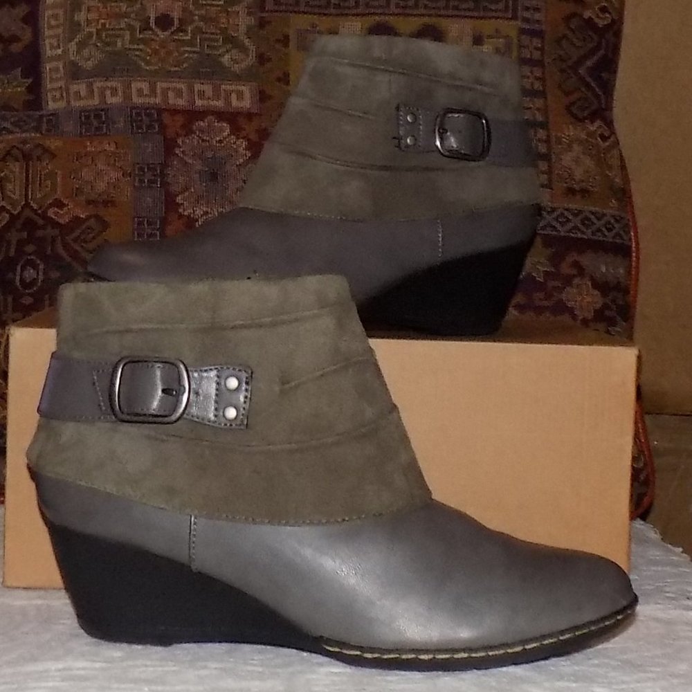 Eurosoft by Softt leather Bootie US 9.5